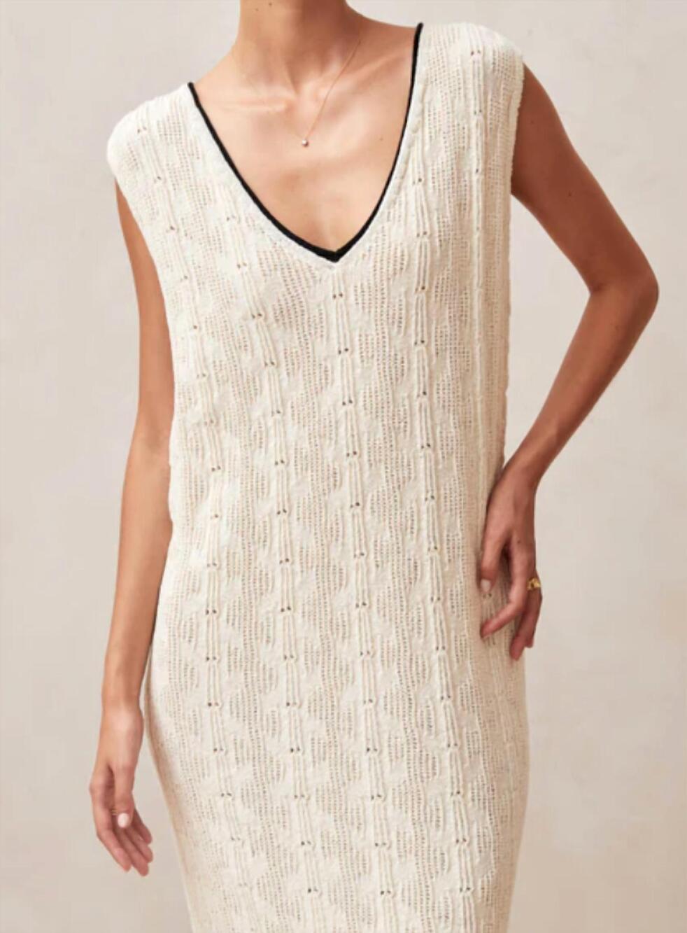 NEW ALOHAS lia maxi dress in white - Picture 3 of 4